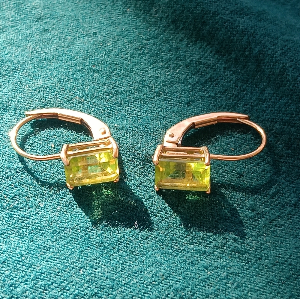 14k & Perfect Natural Peridot 1.5ct. Each Earring